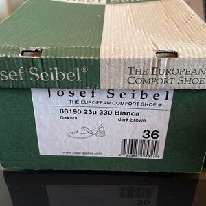 Mary Janes …Comfort shoe. Josef seibel